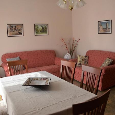 דירות לביקו טרמה Casa Carlotta מראה חיצוני תמונה